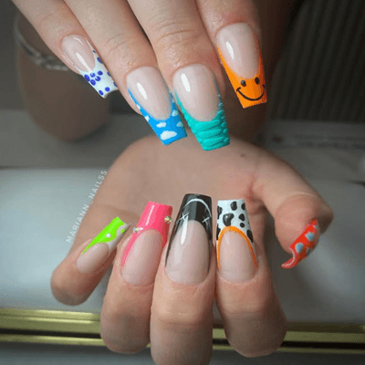 Manucure colorée Fraisy Nails